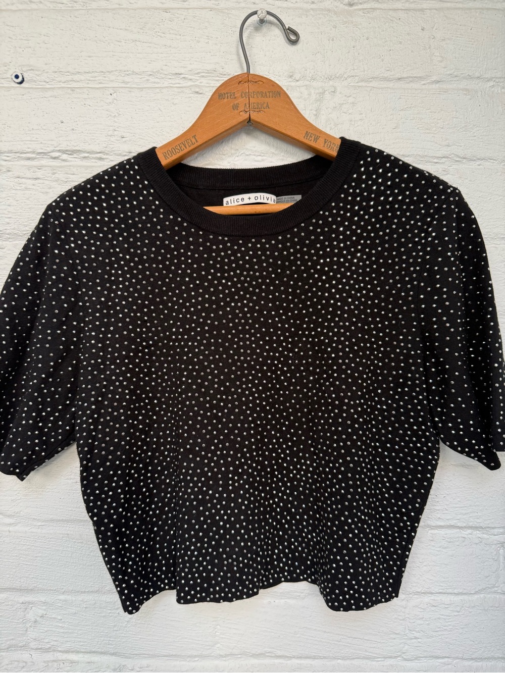 Alice + Olivia Ciara Crystal-Embellished Knit Top Size XL black